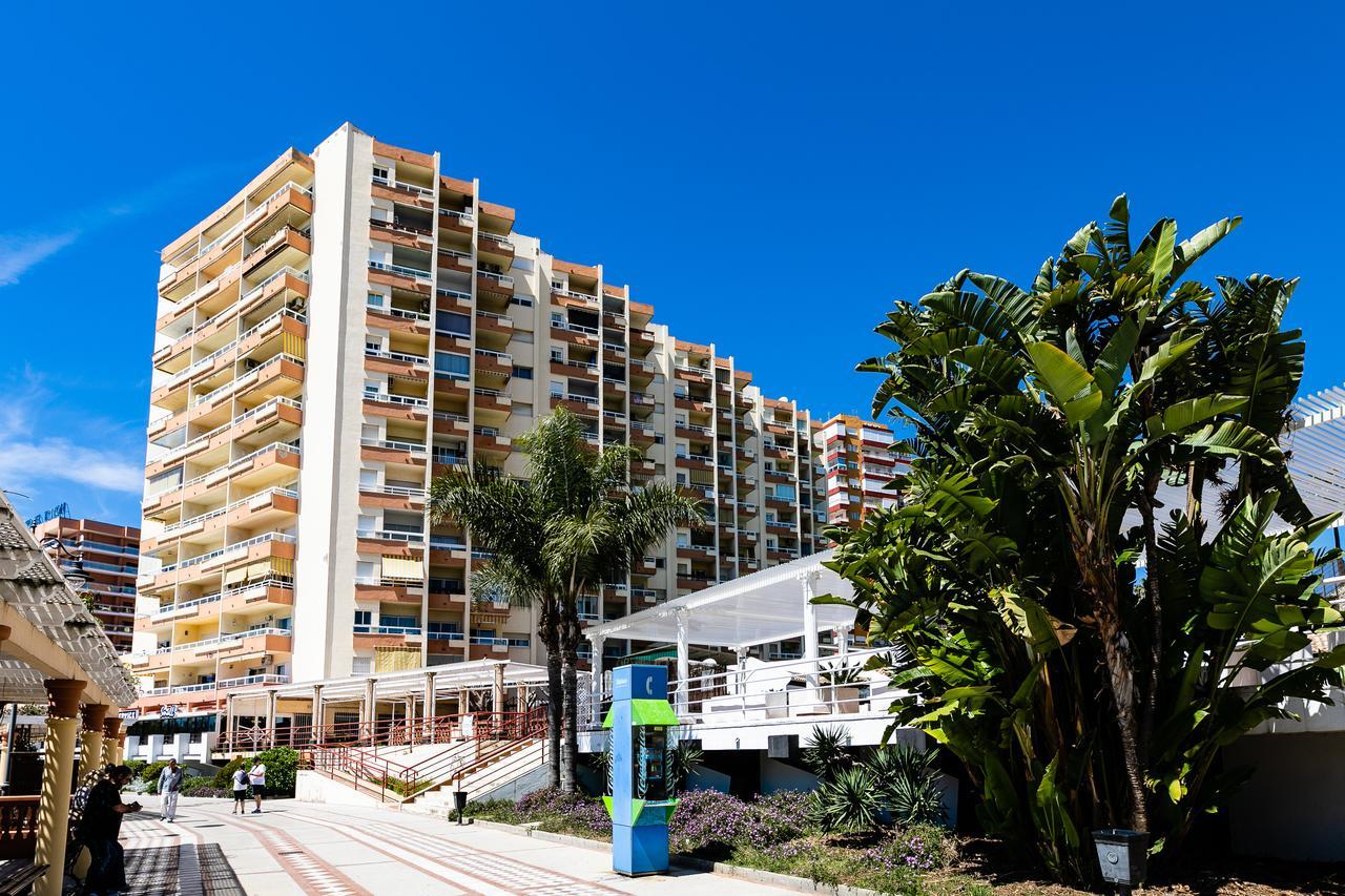 One Room Sea And Port Views En Edificio Tamarindo Benalmadena Ngoại thất bức ảnh